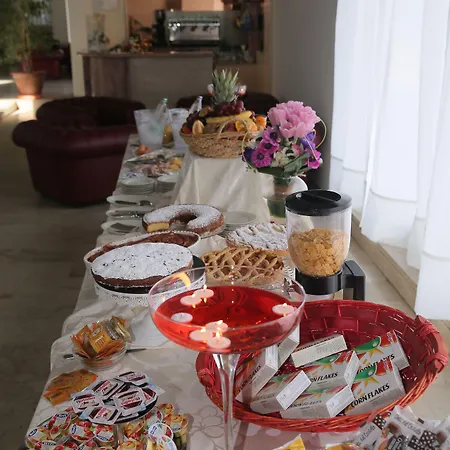 德优利维酒店 酒店 费兰迪纳