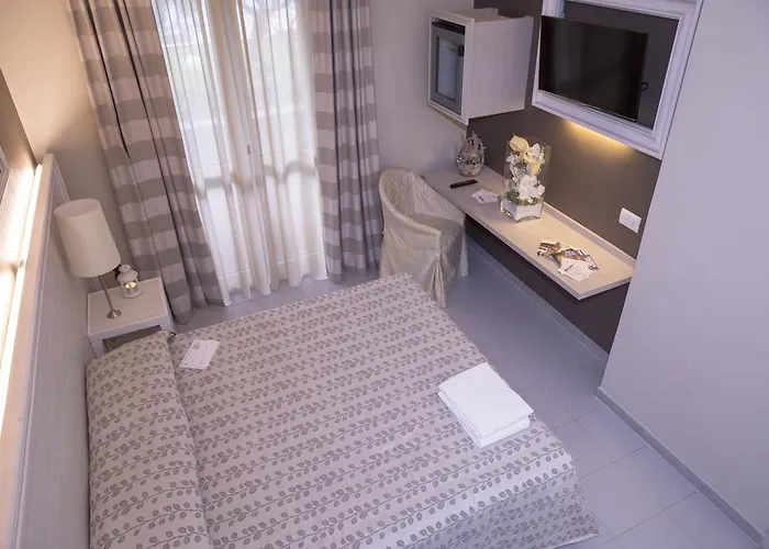 Hotel Degli Ulivi 3*